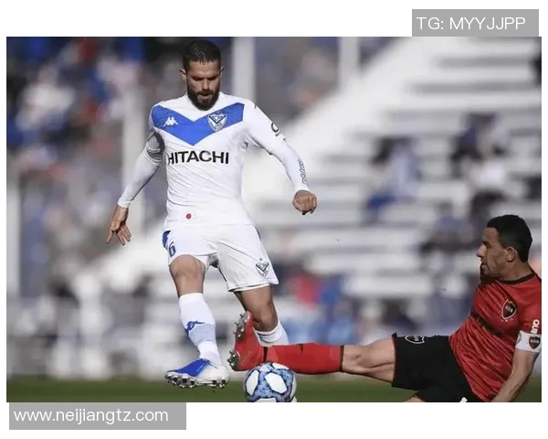 图库曼与班菲尔德的激烈对决谁能笑到最后精彩赛事回顾与分析 图库曼与班菲尔德的激烈对决谁能笑到最后精彩赛事回顾与分析