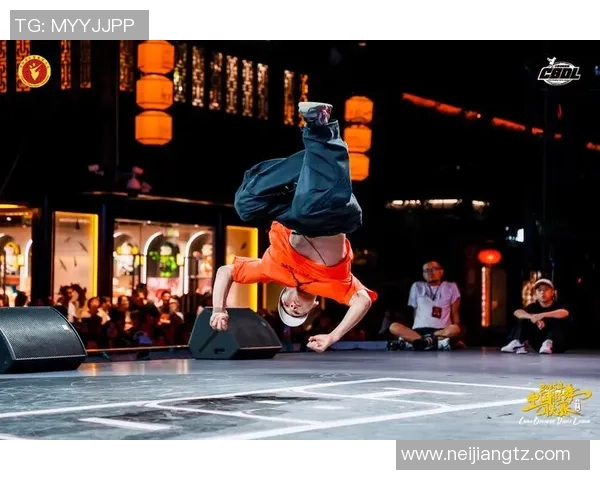 南京街舞队防守策略解析与街舞文化的深度融合探讨 南京街舞队防守策略解析与街舞文化的深度融合探讨