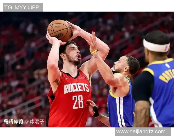 火箭队与勇士队首场对决精彩回顾及赛后分析