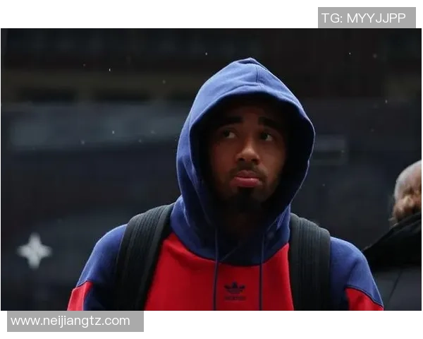 热苏斯的崛起之路:从青训小将到足球巨星的传奇旅程