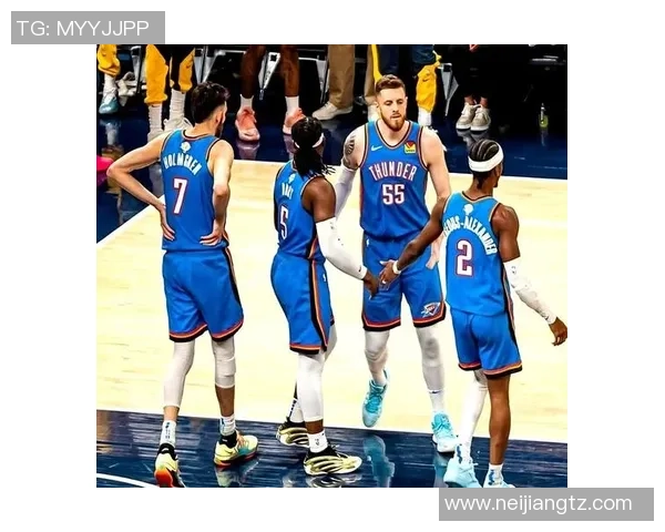 雷霆与爵士季后赛第五场激战回顾及精彩瞬间分析